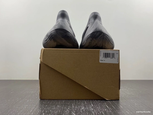 Granite MX Yeezy IE4931 Foam Adidas RNR 0818